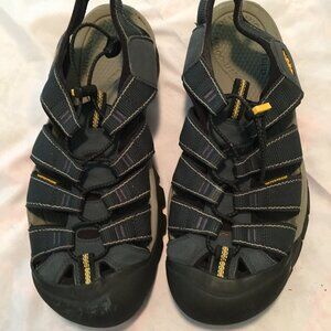 Keen Men's Size 11 Newport Closed Toe Sandals Waterproof Blue